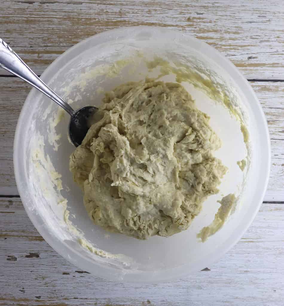 mixing mini pizzetta dough